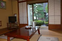 Katsuzakikan Hotels in Uchinada