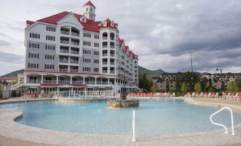 RiverWalk Resort at Loon Mountain