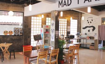 MAD Panda Hostel Hua Hin