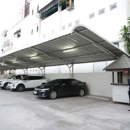 Rhienchai Place Hotel