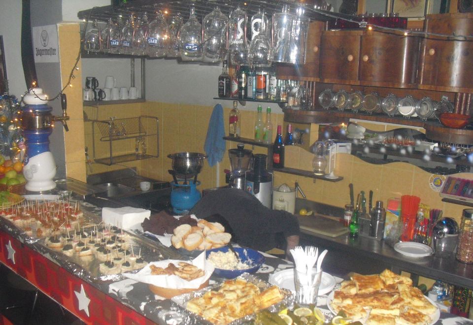 2. 칠아웃 리아 호..