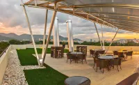 Guaparo Suites Hotels in Naguanagua
