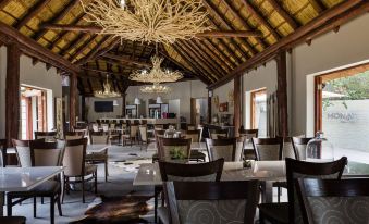 Monate Game Lodge