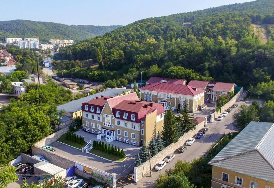 hotel overview picture