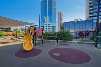 Circle on Cavill - Apartment Stay Private