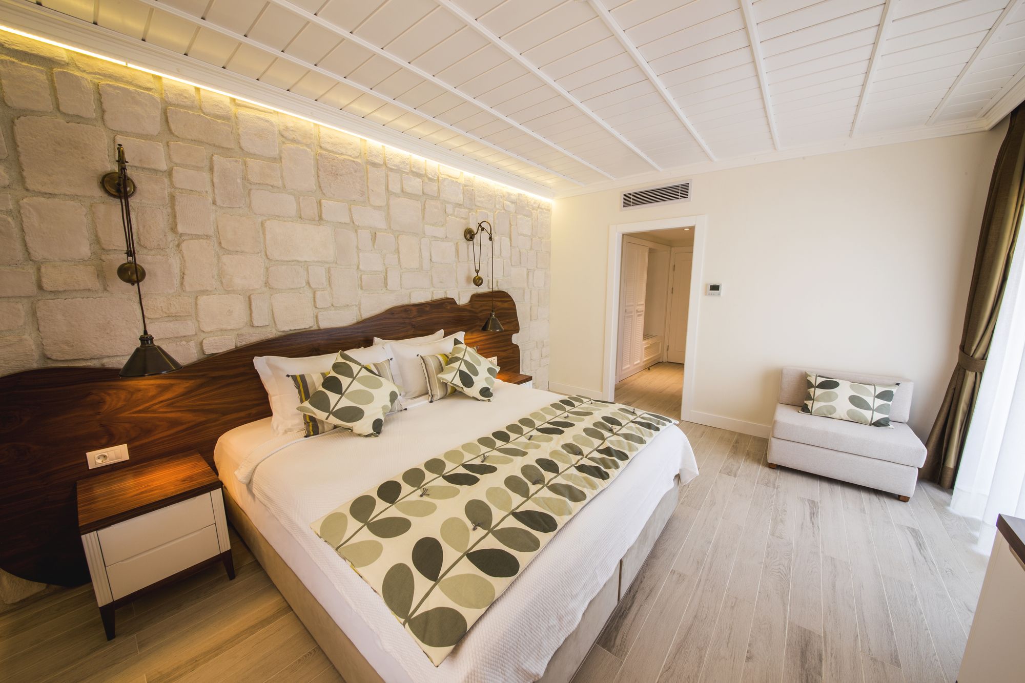 Suna Sun Boutique Hotel