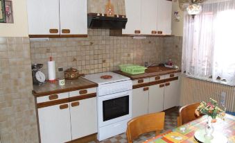 Apartment with 2 Bedrooms in Kientzheim, with Terrace and Wifi