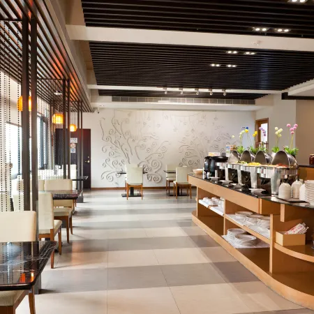 Six Star Motel Zhongli Branch