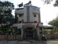Shree Yash Hotel Hotels near Spine City Mall