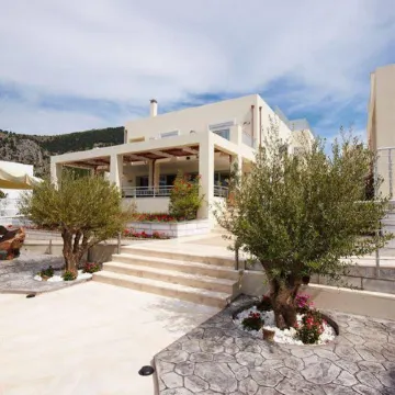 Almiriki Chios Rooms & Apartments