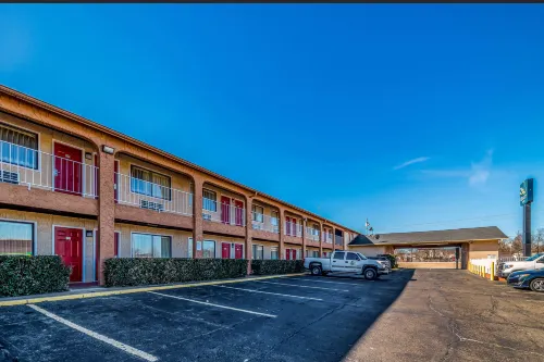 Quality Inn Glenpool - Tulsa Hotels in Glenpool