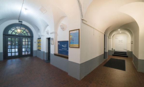 City Nest Modern & Cozy Suites