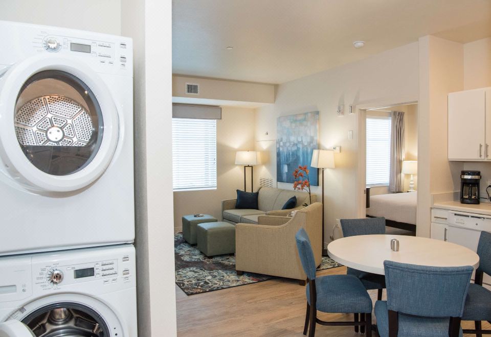 퍼시픽 가든 인 온수 욕조 시설