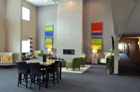 Brookstone Lodge & Suites Hotels in Algona