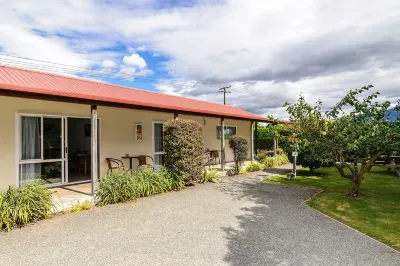 Abbey Court Motel Hotels in Motueka