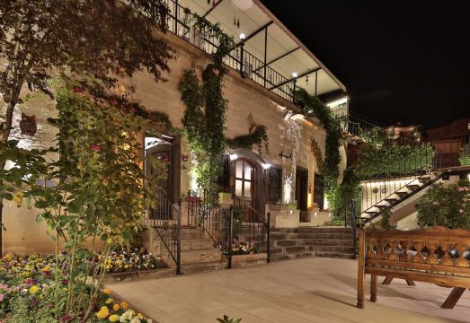 2. 미라 카파도키아..