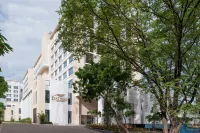 Feathers- A Radha Hotel, Chennai Các khách sạn ở Chennai