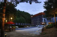 ฮิลเฮาส์ โรงแรม - ที่มีที่จอดรถ