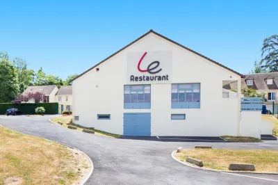 Campanile Melun Sud - Dammarie les Lys Các khách sạn ở Vert-Saint-Denis
