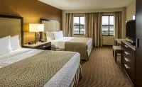 Embassy Suites by Hilton Alexandria Old Town Hotels in Alexandria