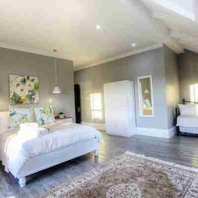 23 On Glen Guest House Rooms