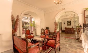 Hotel Independencia - Housity