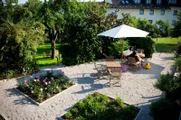 Romantik Hotel Hirschen Hotels in Parsberg