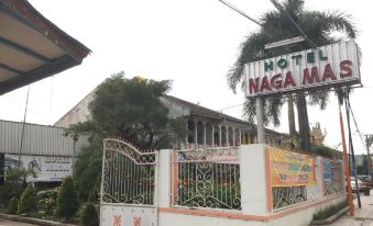Hotel Naga Mas