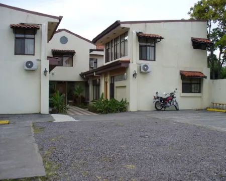 Apartotel Don Francisco Hotels in San Rafael