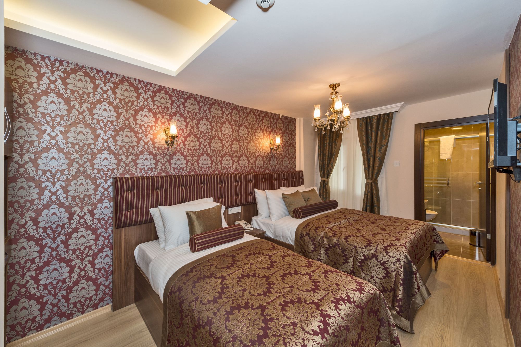 Marmara Place Old City Hotel