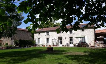 Le Domaine de la Lorièn - Housity