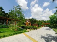 Sakura Villa Hotel in zona Dexing Waterfall