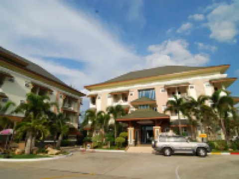 Sabai hotel Hotels near Guru-Summanakara