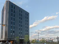 Hotel Sienna Hotels near Garam Library