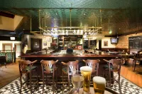Stamford Plaza Sydney Airport Hotel & Conference Centre - bar