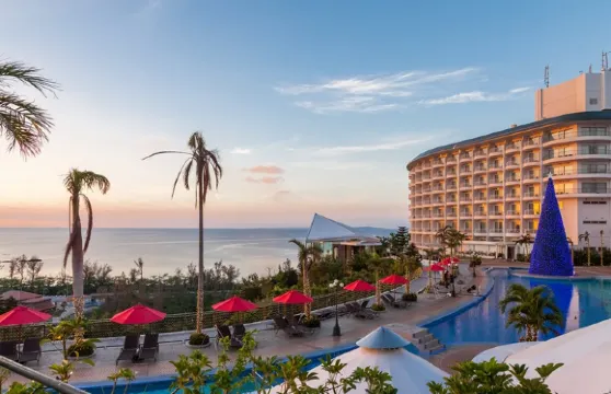 沖繩嘉利吉海灘海洋温泉度假村