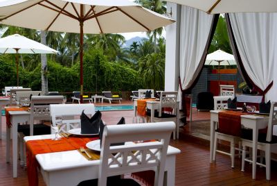 屋外プール メゾン スワンナプーム ホテルの写真