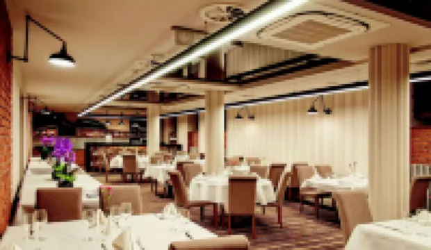 호텔 비에니아프시키