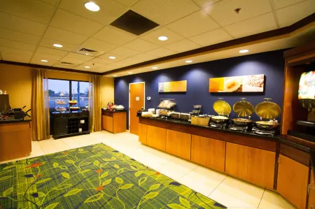Fairfield Inn & Suites Santa Maria