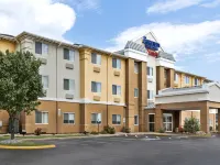 Comfort Inn & Suites Oklahoma City North - Quail Springs Hotels in Oklahoma County