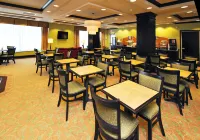 Holiday Inn Express & Suites HALIFAX AIRPORT by IHG - พร้อมอาหารเช้า