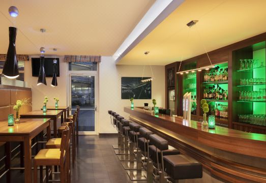 홀리데이 인 익스프레스 브레멘 에어포트 레스토랑 이미지