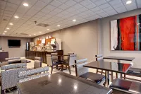Holiday Inn Express Hurricane Mills (Waverly) Hotels in Humphreys County