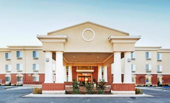 Holiday Inn Express & Suites Ozona