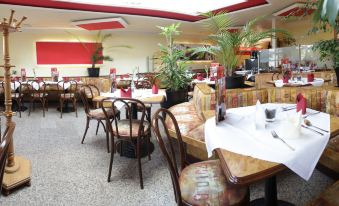 Eiscafe-Pizzeria-Hotel Rialto
