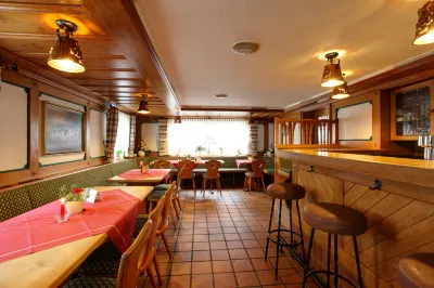 Jokebes Hotels near Wilhelmsturm