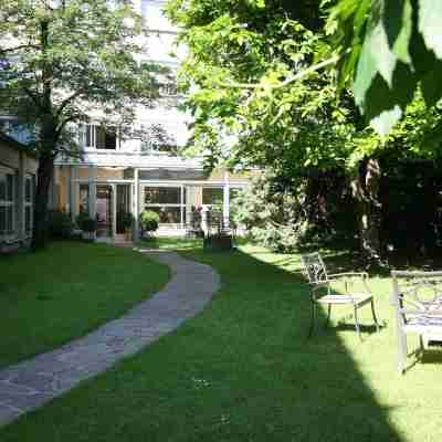 Hostellerie du Grand Saint Antoine Hotel Exterior