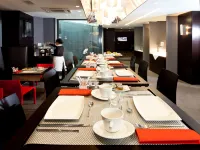 Le Grand Hotel Grenoble, BW Premier Collection - breakfast