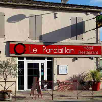 Logis Hôtel Le Pardaillan Hotel Exterior