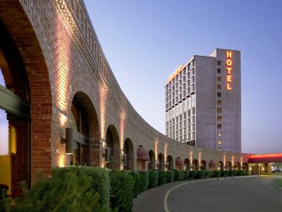 Red Deer Resort & Casino